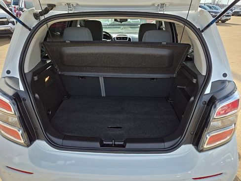Used 2020 Chevrolet Sonic LT image 37