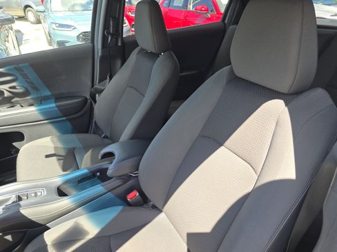 Certified 2022 Honda HR-V Sport image 18