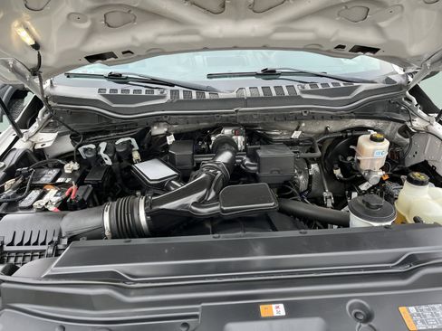 Used 2020 Ford F250 XL w/ Power Equipment Group image 12