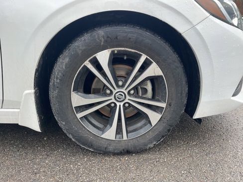 Used 2022 Nissan Sentra SV image 7