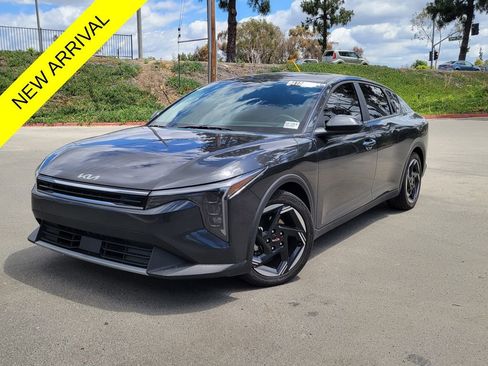 Used 2025 Kia K4 EX FWD image 1