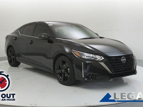 Used 2024 Nissan Sentra SR image 1