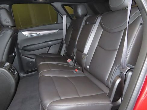 Certified 2024 Cadillac XT5 Luxury image 22