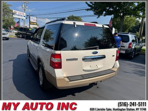Used 2011 Ford Expedition XLT w/ 202A Rapid Spec Order Code AWD/4WD image 6