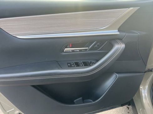 Certified 2025 MAZDA CX-70 Plug-In Hybrid w/ Premium Pkg image 26