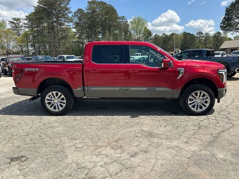 Used 2025 Ford F150 King Ranch w/ FX4 Off-Road Package image 5