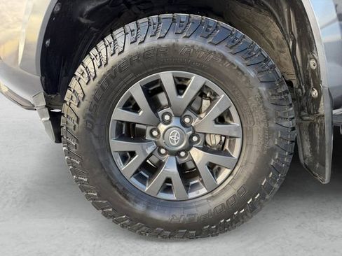 Used 2021 Toyota Tacoma SR5 image 23