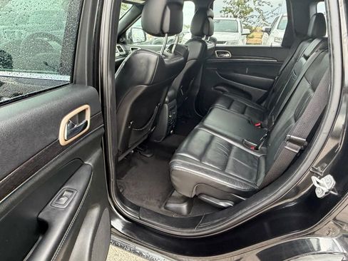 Used 2014 Jeep Grand Cherokee Limited image 17