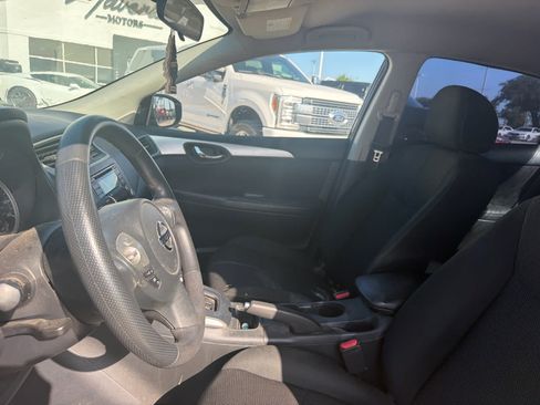 Used 2018 Nissan Sentra S FWD image 13