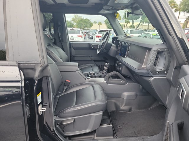 Used 2025 Ford Bronco Badlands AWD/4WD image 10