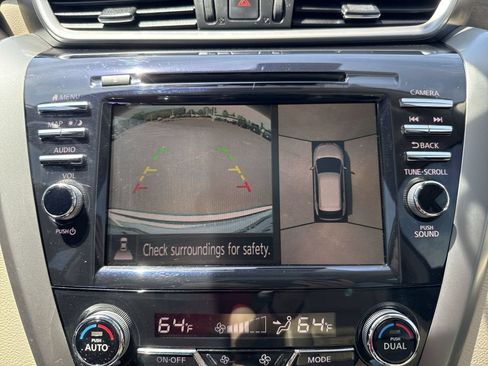 Used 2020 Nissan Murano Platinum w/ Cargo Package AWD/4WD image 17