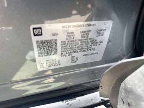 Used 2025 Buick Encore GX Preferred FWD image 36