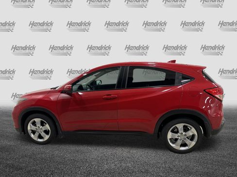Used 2016 Honda HR-V EX image 7