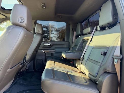 Used 2020 GMC Sierra 2500 Denali w/ Denali Ultimate Package image 15