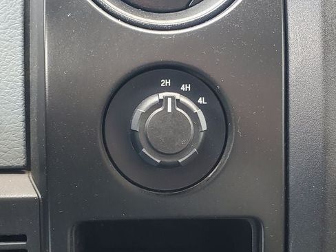 Used 2014 Ford F150 XL w/ Equipment Group 101A Mid AWD/4WD image 17