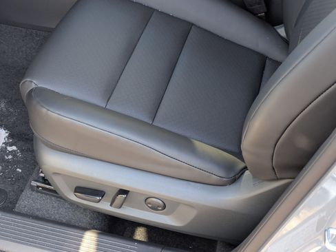 New 2026 Nissan Rogue SV image 4