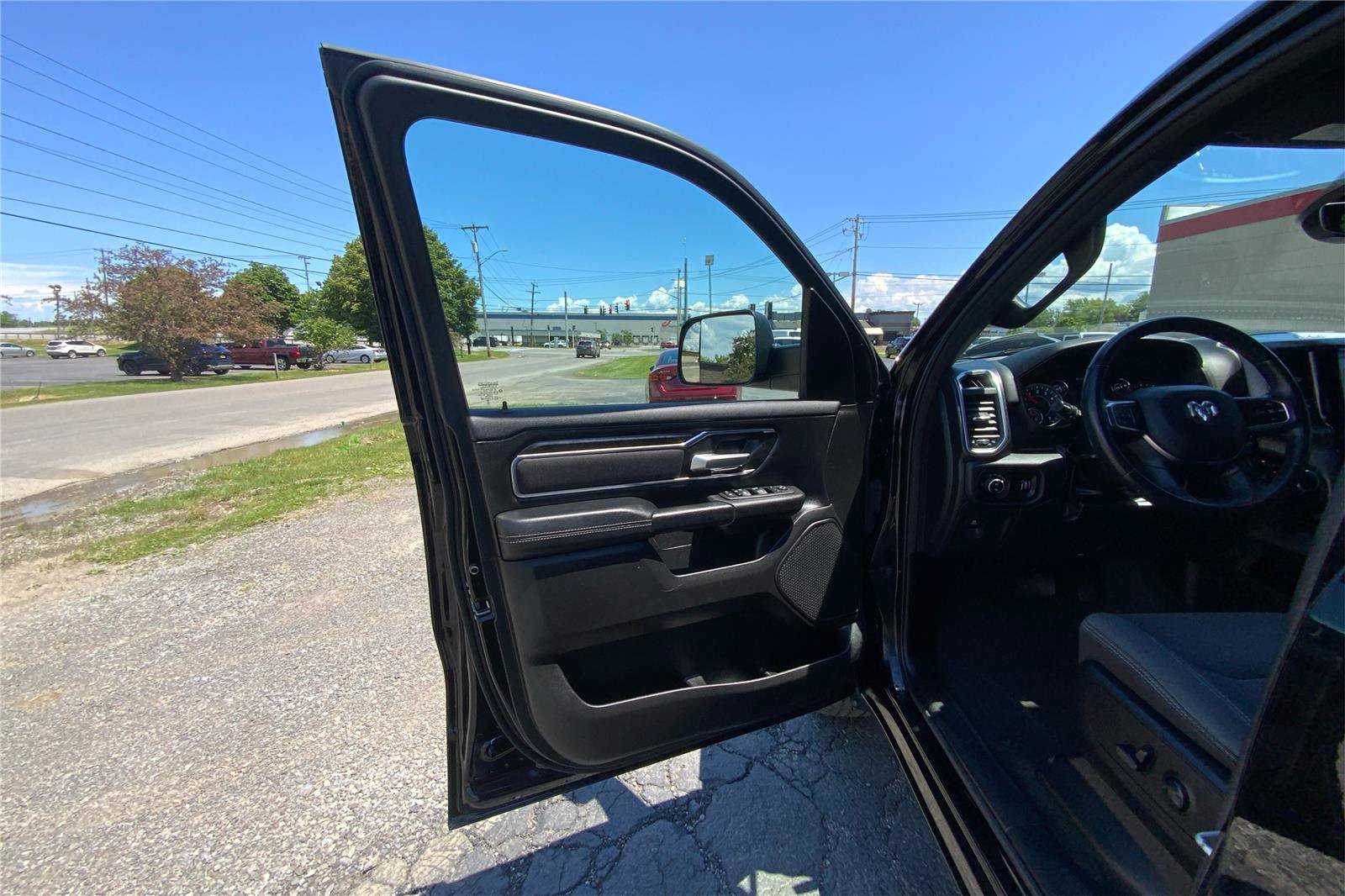 Used 2024 RAM 1500 Big Horn w/ Trailer Tow Group AWD/4WD image 20