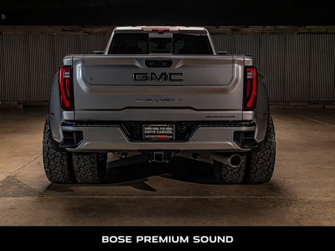Used 2026 GMC Sierra 3500 Denali w/ Denali Reserve Package AWD/4WD image 8