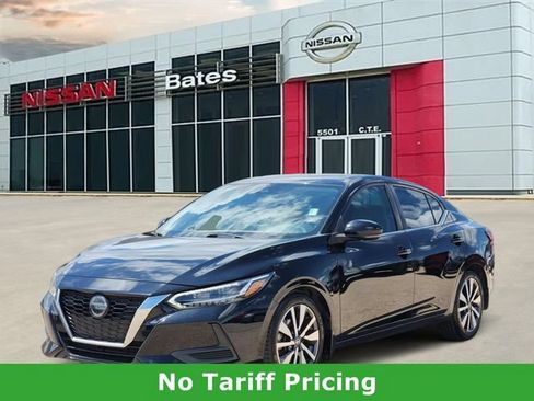 Used 2020 Nissan Sentra SV w/ SV Premium Package FWD image 2