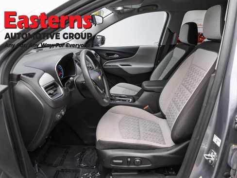 Used 2023 Chevrolet Equinox LT FWD image 13