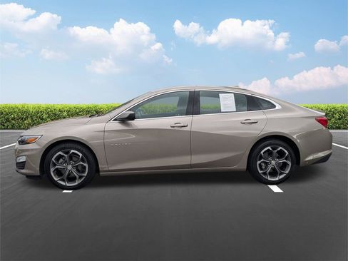 Used 2024 Chevrolet Malibu LT image 7
