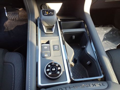 New 2026 Nissan Pathfinder SV image 14