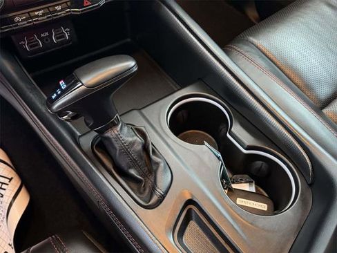 Used 2024 Dodge Durango GT image 29