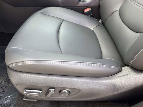 Used 2025 Toyota RAV4 XLE Premium image 24