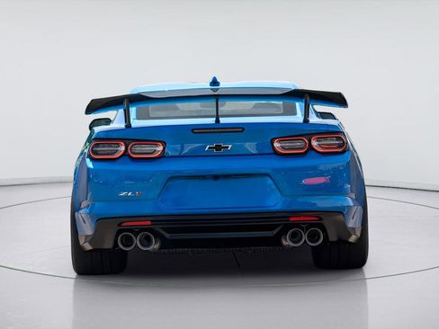 Used 2024 Chevrolet Camaro ZL1 RWD image 6