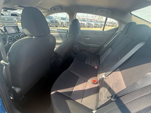 Used 2025 Nissan Sentra SR FWD image 19
