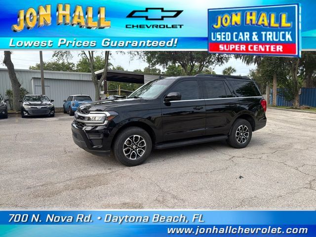 Used 2022 Ford Expedition XLT RWD image 3