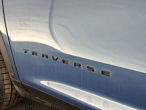 Used 2024 Chevrolet Traverse LS w/ Midnight/Sport Edition image 11