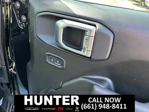 New 2026 Jeep Gladiator Sport image 13