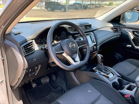 Used 2020 Nissan Rogue S FWD image 15