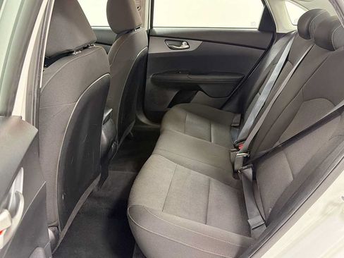 Used 2021 Kia Forte LXS FWD image 23