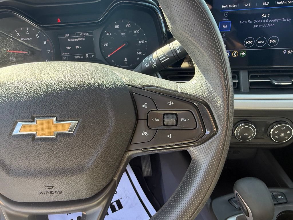 Used 2024 Chevrolet Trax LS FWD image 29