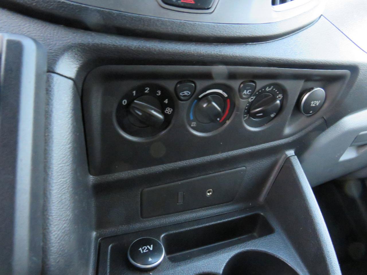 Used 2016 Ford Transit 350 148 Medium Roof RWD image 13