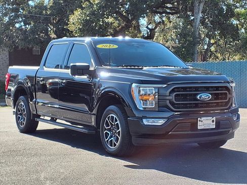 Used 2022 Ford F150 XLT w/ Equipment Group 302A High image 27