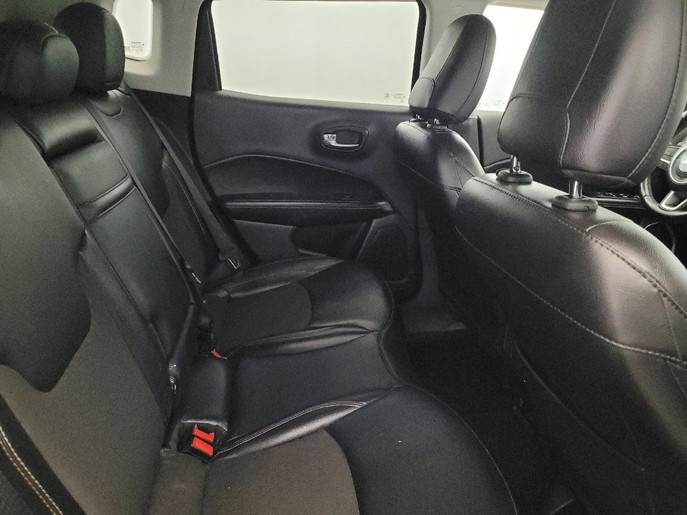 Used 2019 Jeep Compass Latitude w/ Popular Equipment Group AWD/4WD image 19