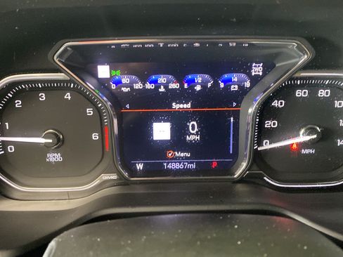 Used 2021 GMC Yukon XL Denali w/ Denali Premium Package AWD/4WD image 17