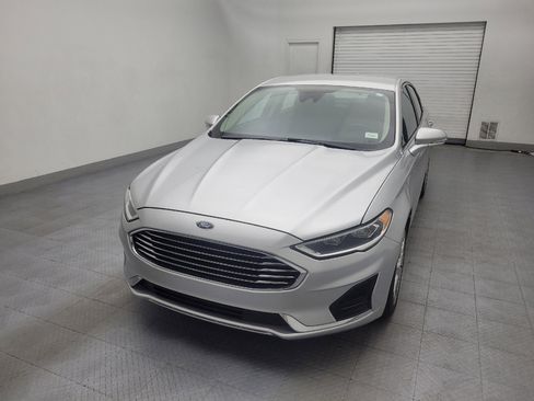 Used 2019 Ford Fusion SEL FWD image 15