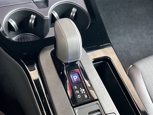 Used 2025 Toyota Prius LE image 23