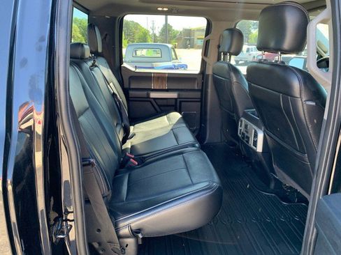 Used 2019 Ford F150 Lariat w/ Equipment Group 502A Luxury image 15