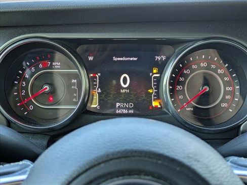 Used 2019 Jeep Wrangler Unlimited Rubicon AWD/4WD image 4