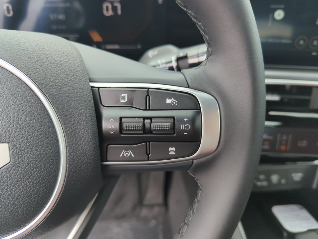 New 2027 Kia K5 GT-Line image 23