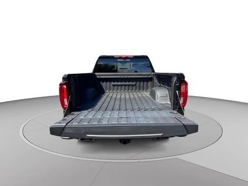 Used 2024 GMC Sierra 1500 Denali AWD/4WD image 18