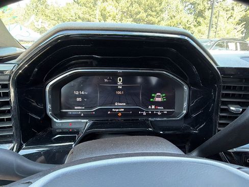 Used 2025 GMC Sierra 1500 SLT AWD/4WD image 28