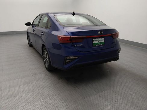 Used 2021 Kia Forte LXS FWD image 6