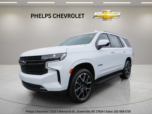 Used 2024 Chevrolet Tahoe RST RWD image 5