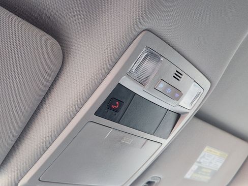 Used 2022 Toyota Tacoma SR5 image 24